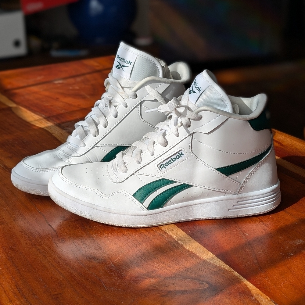 Reebok Retro Style High Tops Size 8.5